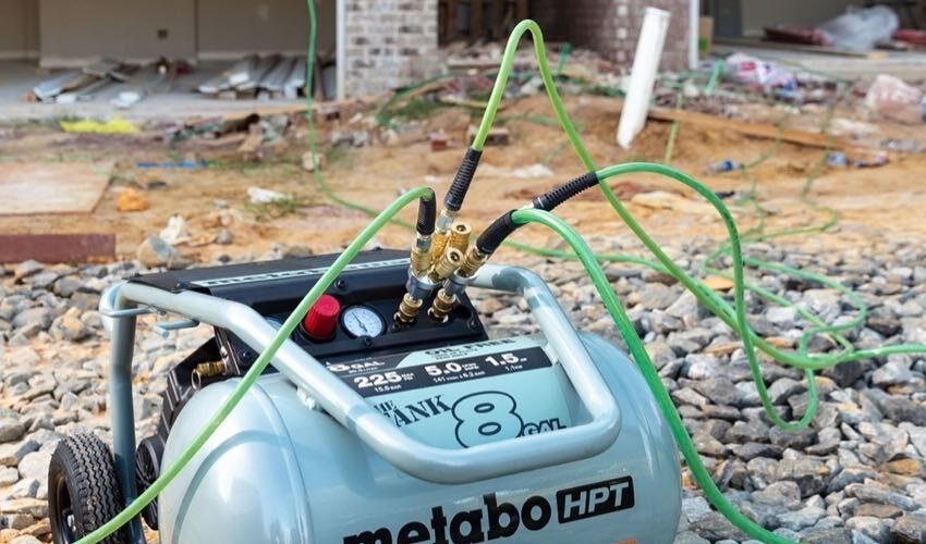 Metabo HPT 8-gallon The Tank air compressor