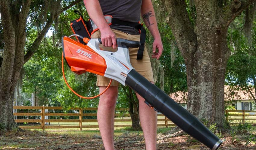 Stihl BGA 200 Battery-Powered Leaf Blower